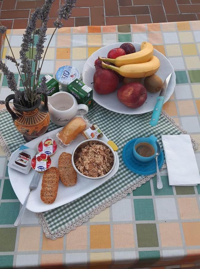 פרמו B&B Mamma Ari מראה חיצוני תמונה